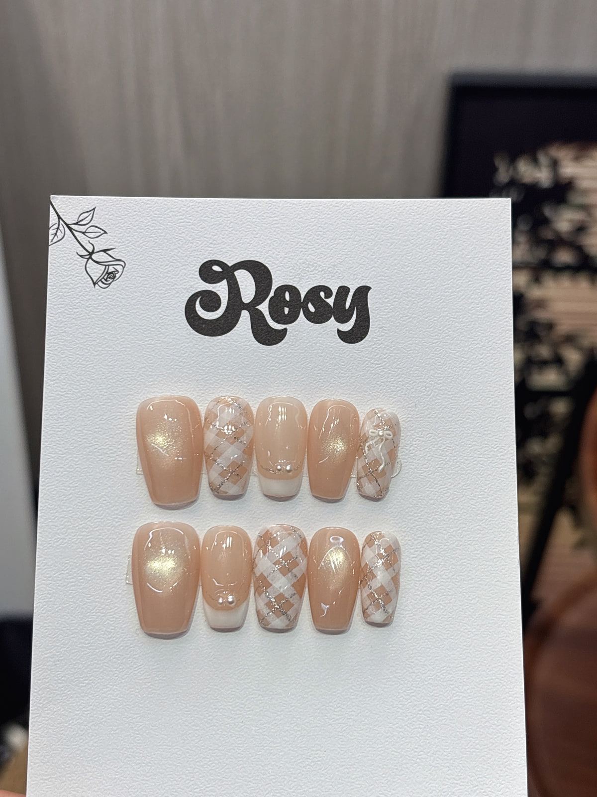 Ivory Check Muse