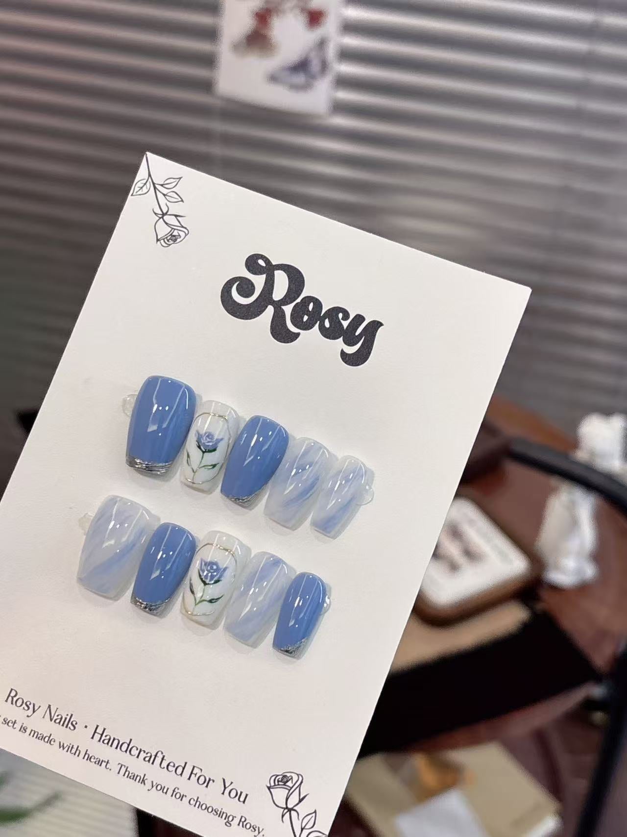Blue Rose Elegance