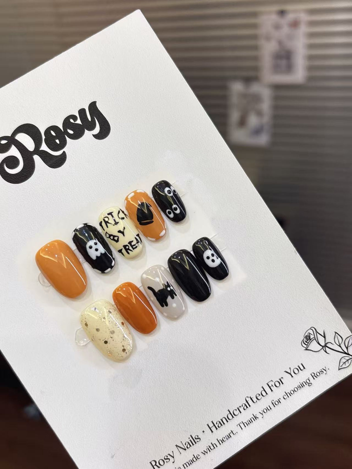 Trick or Chic