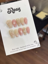 Rosy Noel