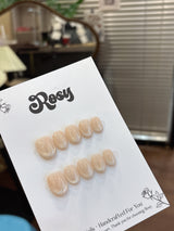 Cream Whisper 奶油裸色韓系穿戴甲 Rosy Nails 香港