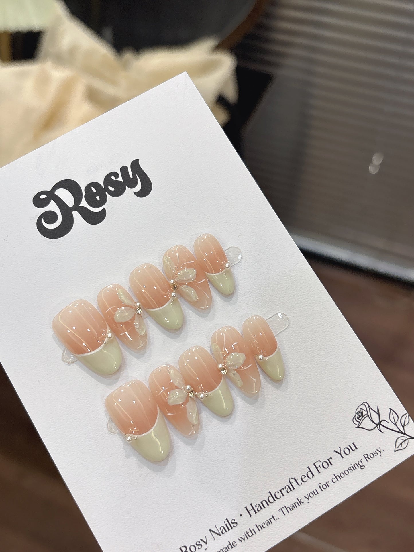 Peach Lily French