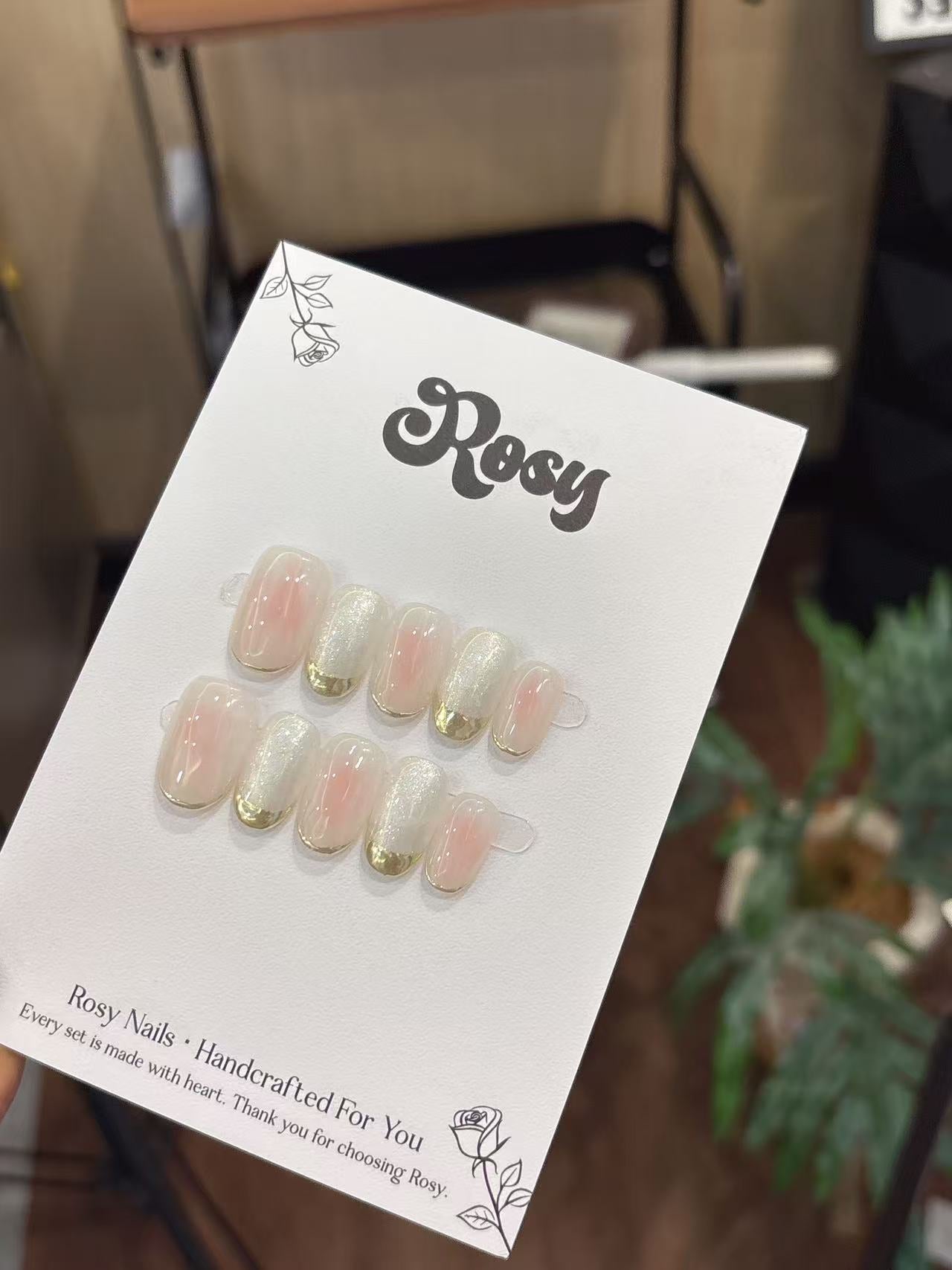Soft Gleam Edge