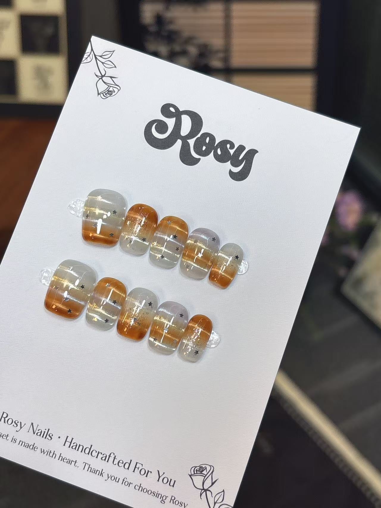 Amber Star Glow 琥珀星光韓系穿戴甲 Rosy Nails 香港