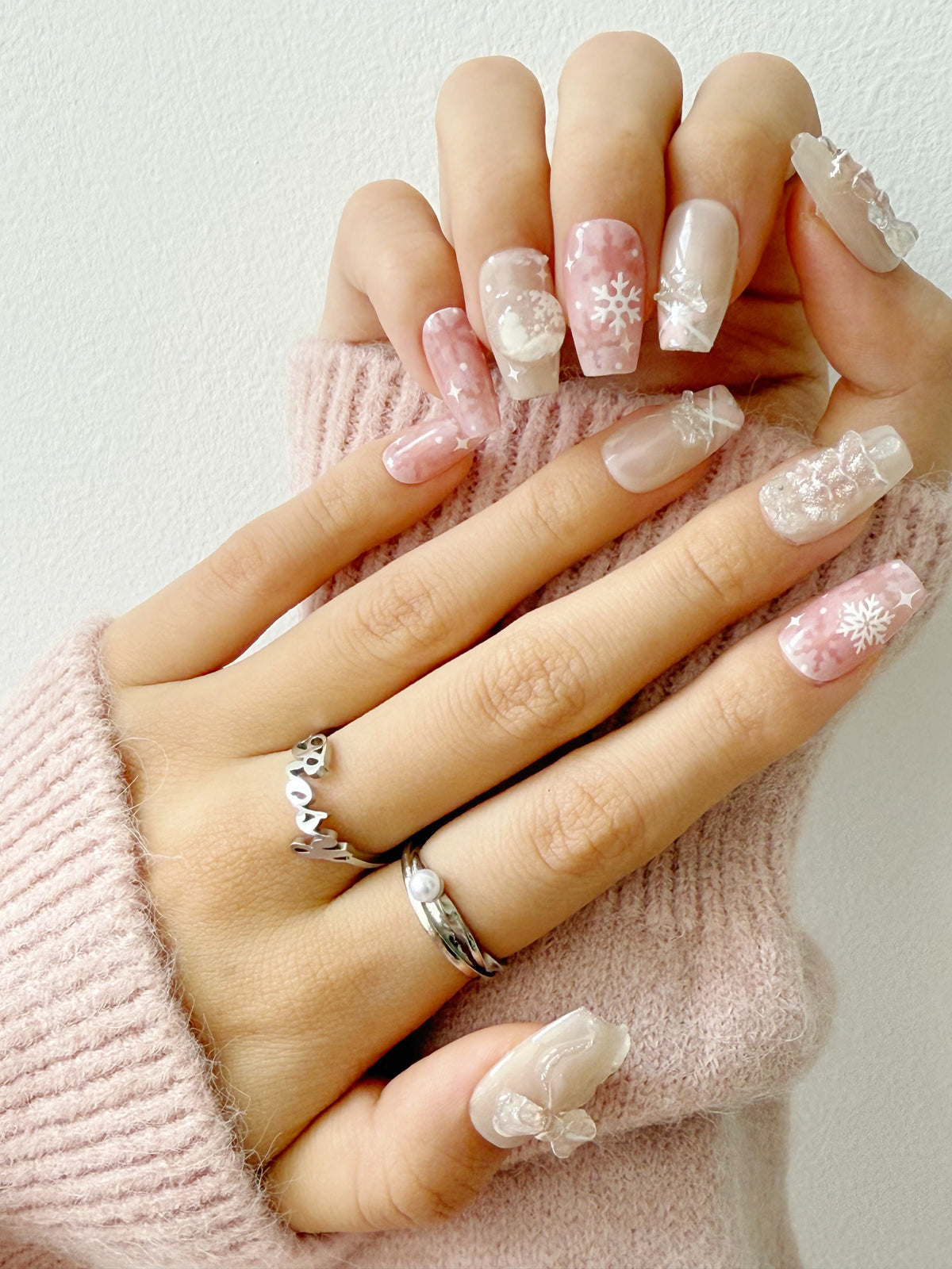 Rosy Noel