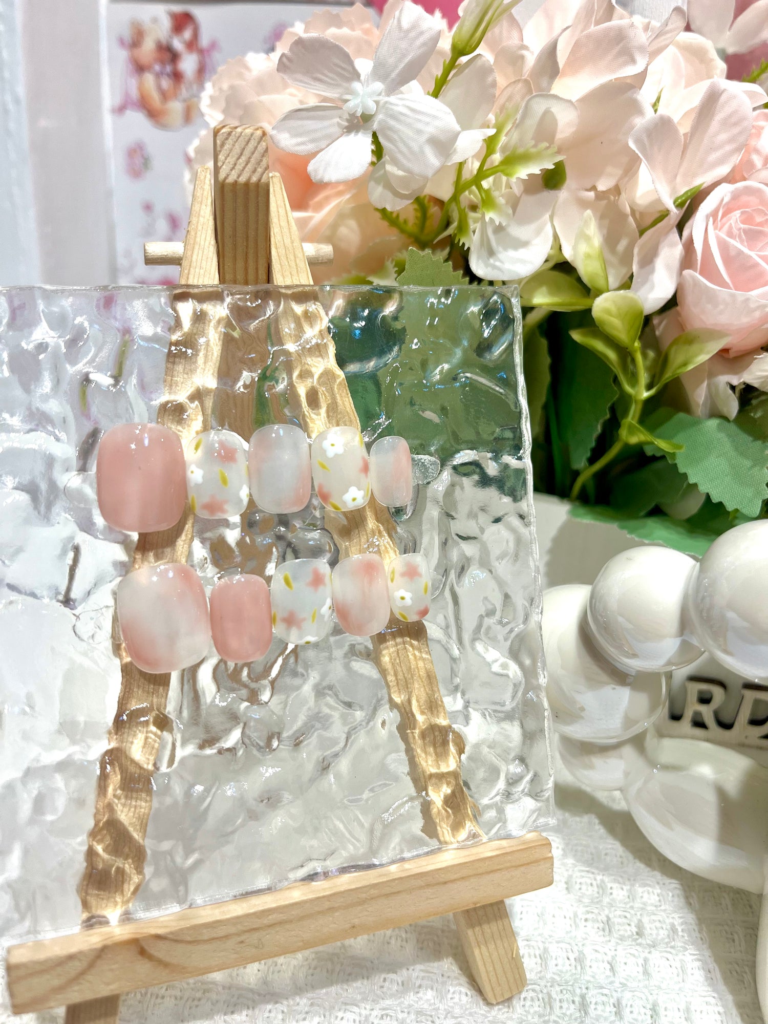Spring Picnic 春日花花韓系穿戴甲 Rosy Nails 香港