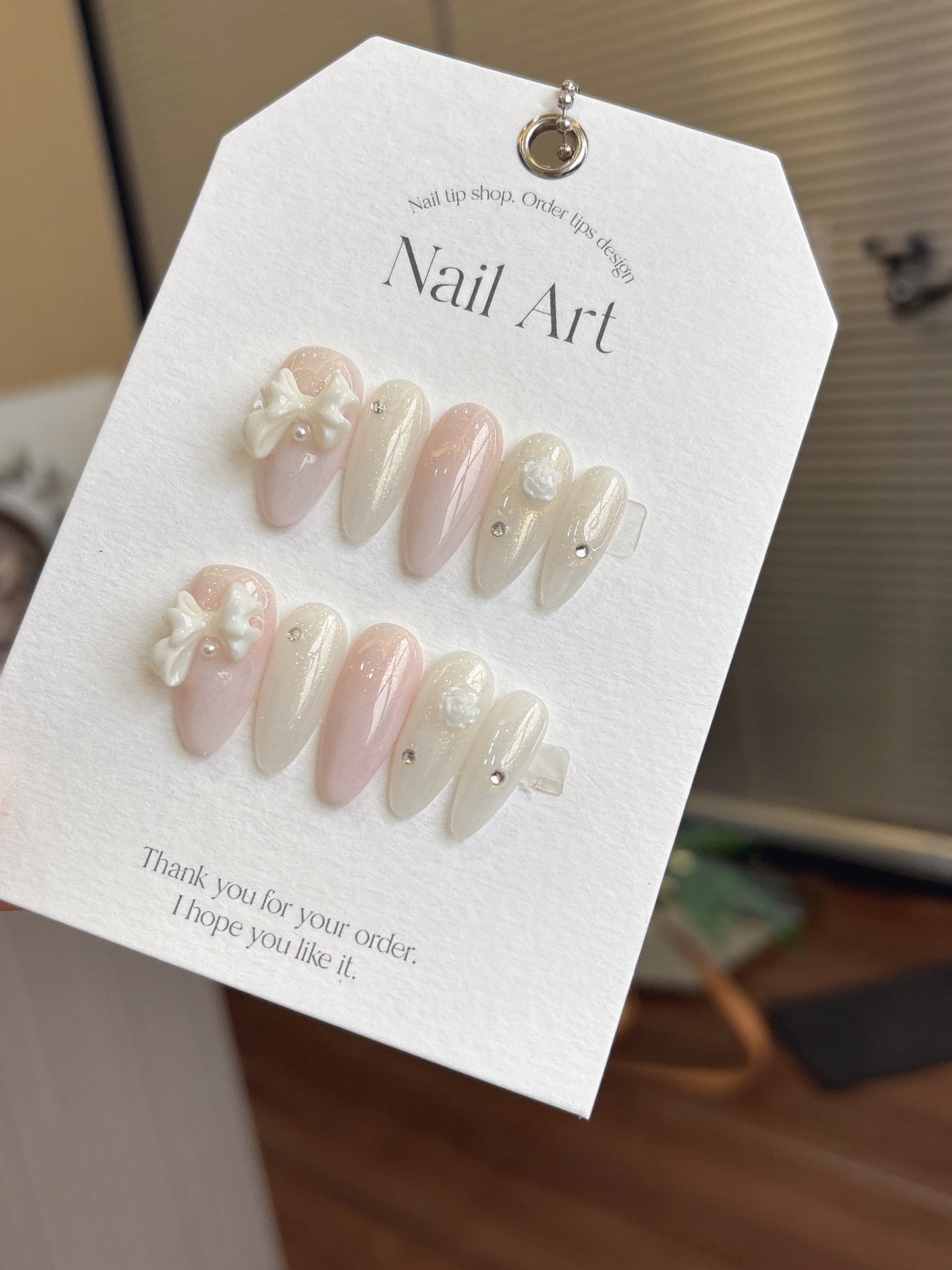 Pearl Bow